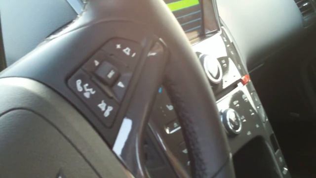 2011 Chevrolet Volt and Onstar Delivery смотреть онлайн