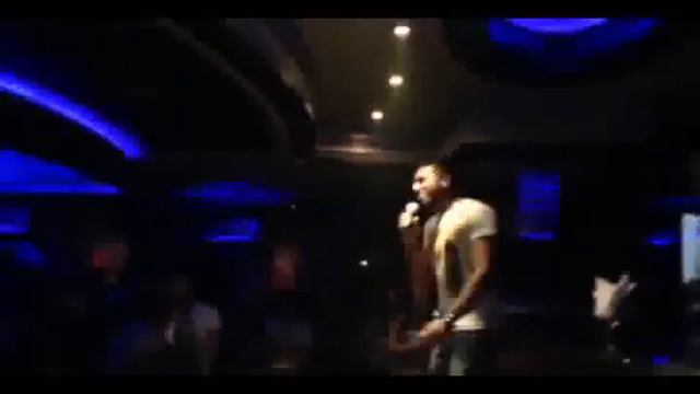 KitKat Comedy Show - Edward Albert смотреть онлайн