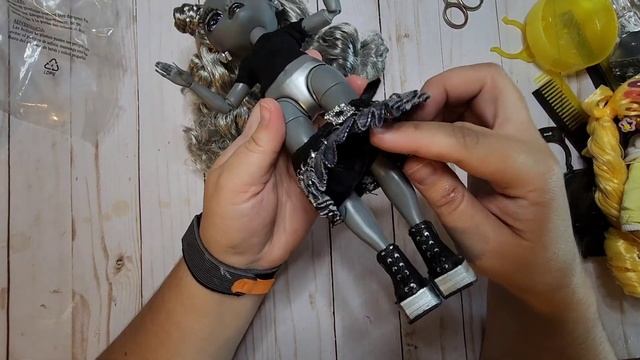 Распаковка двух новых куколок Rainbow High