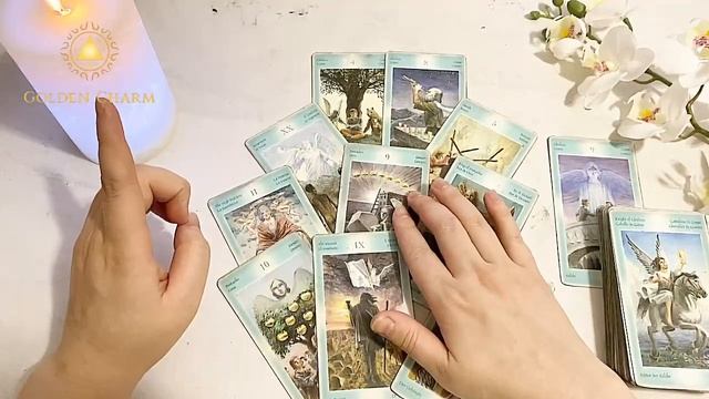 ЧТО ХОРОШЕГО ГОТОВИТ ВАМ СУДЬБА В БЛИЖАЙШИЙ МЕСЯЦ?
ОНЛАЙН ГАДАНИЕ/ Школа Таро Golden Charm смотреть онлайн