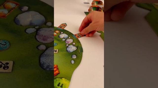 A quick overview of Meadow, a lovely game about exploring nature #boardgames #boardgamereview смотреть онлайн
