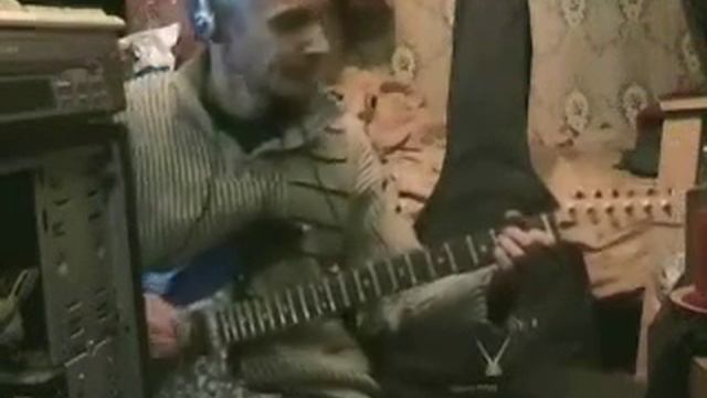 Светит месяц ( гитара) Moon is Shining Brightly смотреть онлайн