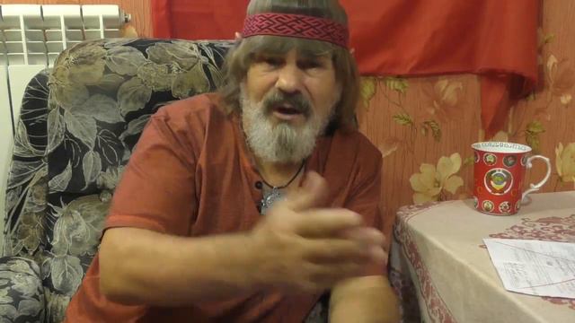 Опять "КОММУНАЛЬНИК" - ПРИХОДЬКО В.А. прислал свою попрошайку. Просит денег за мою же воду... смотреть онлайн