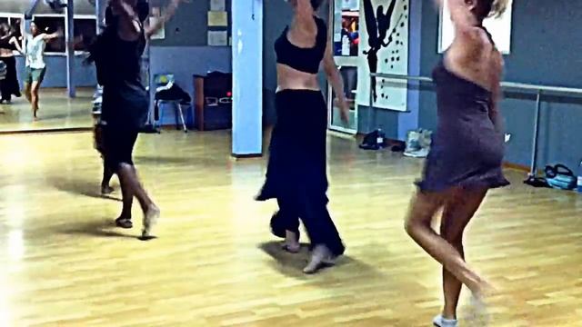 DANSE SAMBA DE RIO AVEC DORA + ÉLÈVES.(2) смотреть онлайн