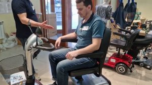 Электроскутер для инвалидов МЕТ EXPLORER 800