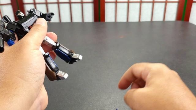 TFcon Baltimore 2021 exclusive Newage Shadow Command Pistolonyx Review (Legends scaled Megatron) смотреть онлайн