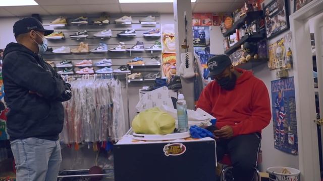 GETTING READY FOR OUR FIRST SNEKERSHOW OF THE YEAR! WE FINALLY HAVE A CART!! - TopShelf TV S2EP.24 смотреть онлайн