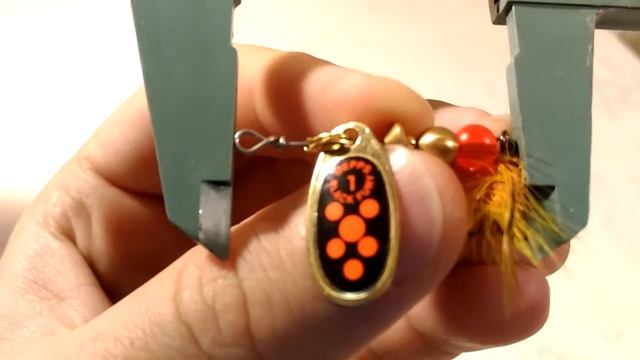 Видеообзор блесны Mepps Comet Black Fury Mouche по заказу Fmagazin. смотреть онлайн