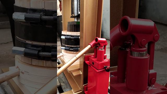 Гидравлический пресс для отжима растительного масла до 50тон. смотреть онлайн