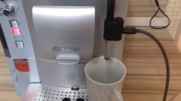 часть 1 Кофемашина БОШ BOSCH TES 50321 RW