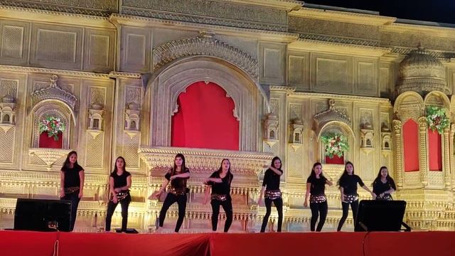 90's pop dance mashup | Genesis 2k19 | Groovy girls смотреть онлайн