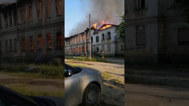 Каменск шахтинский горит школа 33 смотреть онлайн