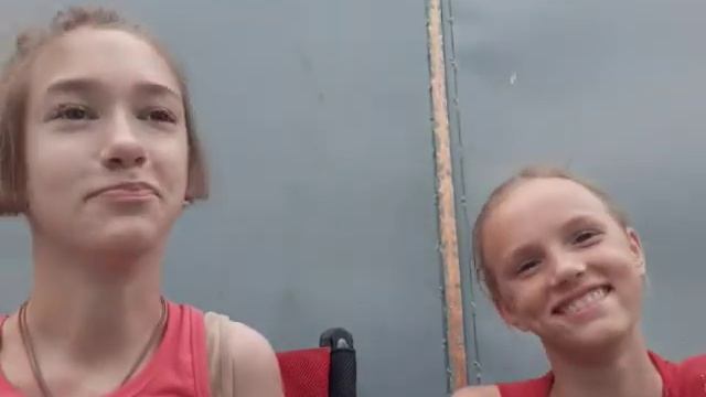 Подруга решила сделать пранк 24 часа ОБНИМАШЕЕЕК❤❤?? смотреть онлайн