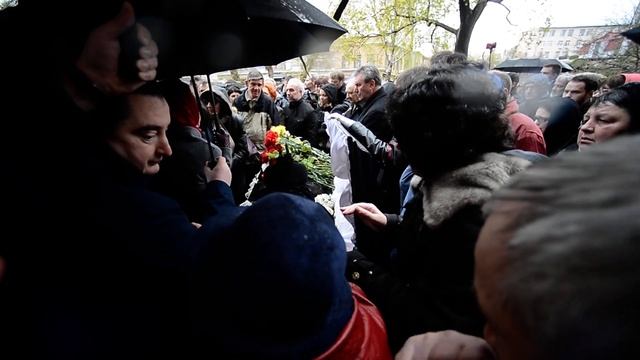 Прощание с Олесем Бузиной в Киеве. 19 апреля 2015 смотреть онлайн