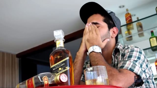 MC PIRREIS - VEM MENAMORAR - CLIPE OFICIAL 2012 - E4FILMES HD смотреть онлайн