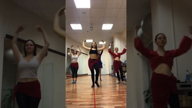 Shik shak shok Belly dance Танец живота для начинающих الرقص الشرقي смотреть онлайн