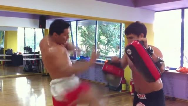 Nik Gusniev чемпион Тайланда по Муай Тай в тяжелом весе9 смотреть онлайн