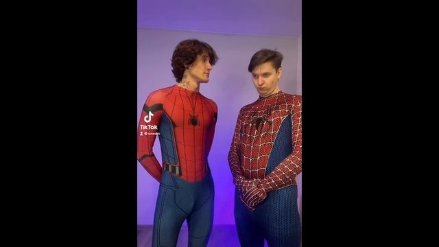 ?Как я Пошел в Костюме на Человека Паука *нас чуть не арестовали! смотреть онлайн