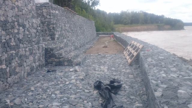 Берегоукрепление габионами смотреть онлайн