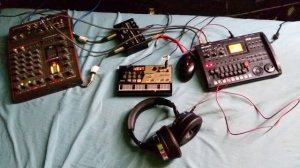 korg volca drum ..live loop sound  --  techno drum mix-007
