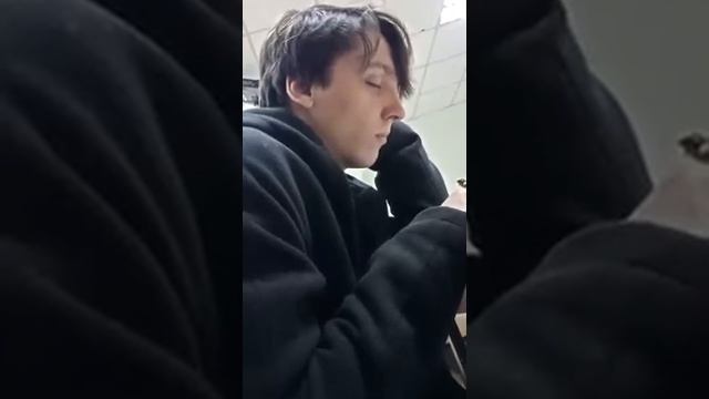 гавно спит на паре смотреть онлайн