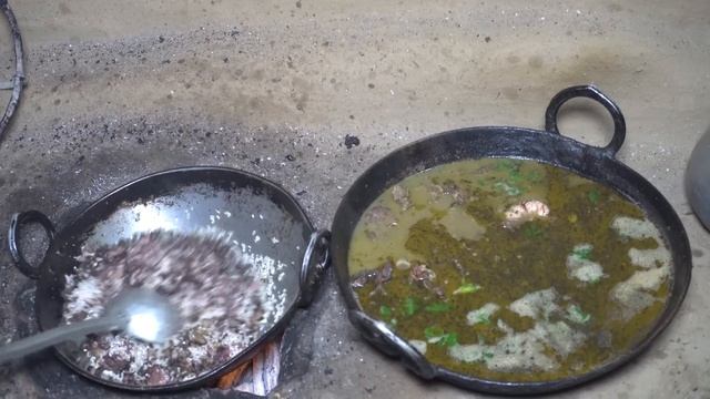 Chicken Recipe with Rice cooking & eating | Dinner together in the village | Chicken curry #mukbang смотреть онлайн