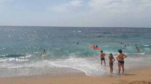 ПЛЯЖ В ЛЛОРЕТ ДЕ МАР, ИСПАНИЯ || selected spices смотреть онлайн