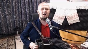 Это что-то потрясающее! Спеть на три голоса так просто и от души! ОКРАСИЛСЯ МЕСЯЦ БАГРЯНЦЕМ