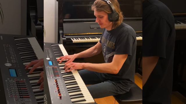 November Rain - Guns N' Roses | Piano Cover смотреть онлайн