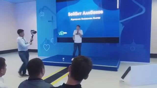 Нур-Султан. Форум блогеров смотреть онлайн