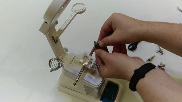 Крутой ручной паяльный стенд для ремонта и пайки инструмент для работы смотреть онлайн