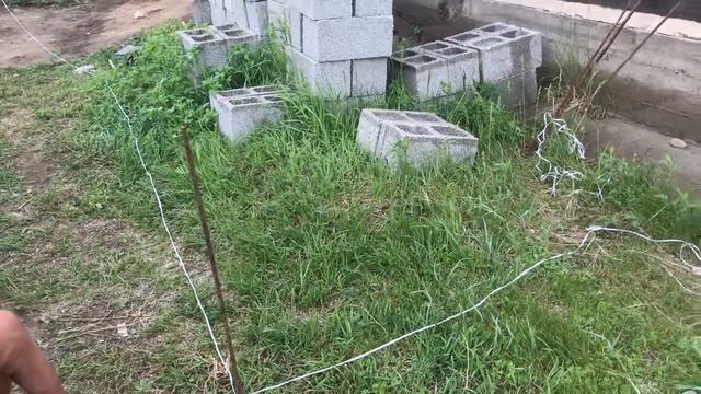Начинаем строить пристрой к дому. Бюджетно и быстро.Часть1. Опалубка многоразовая смотреть онлайн