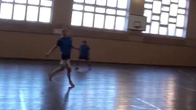 SQUADRA DVOROVA & TELEJKI-2.MPG смотреть онлайн
