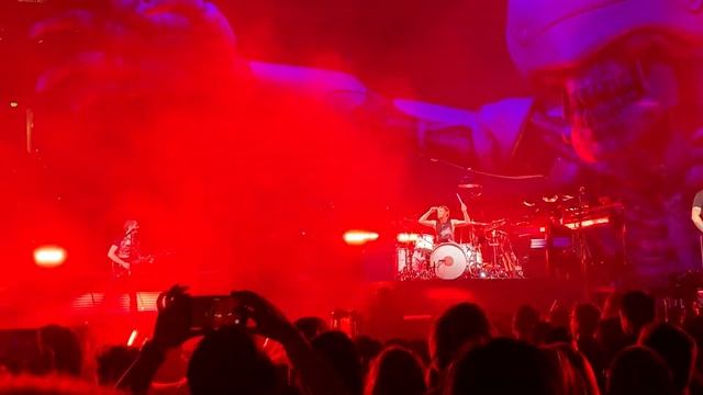 Muse - Metal Jam at Oracle Arena 9 March 2019 4K смотреть онлайн