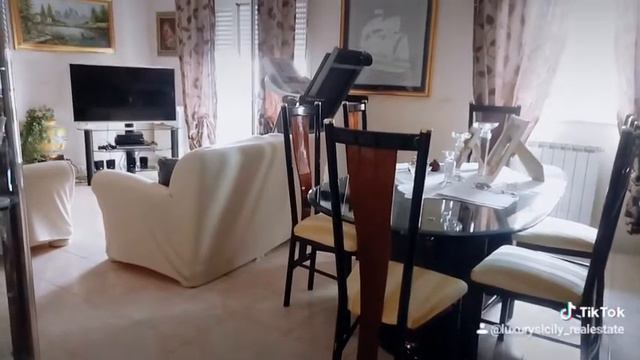 Viale Benedetto Croce Catania смотреть онлайн