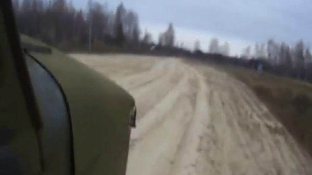 Прогулка в лесу на ГАЗ-63.GAZ 63.wmv смотреть онлайн