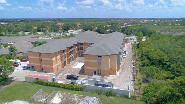 Towers Of Venice - Late 2017 Flyover смотреть онлайн