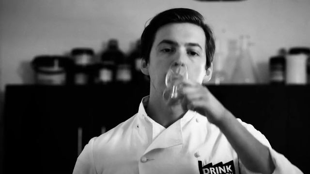 MARTINI Bianco смотреть онлайн