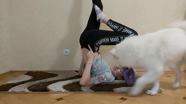 Йога Челлендж Йога VS Чипсов / Кто Победил? #ирахолмогорова смотреть онлайн