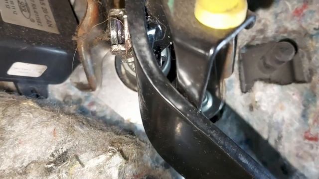 Civic VIII sedan 1.8 R18A1 / R18A2 - problem ze sprzęgłem смотреть онлайн