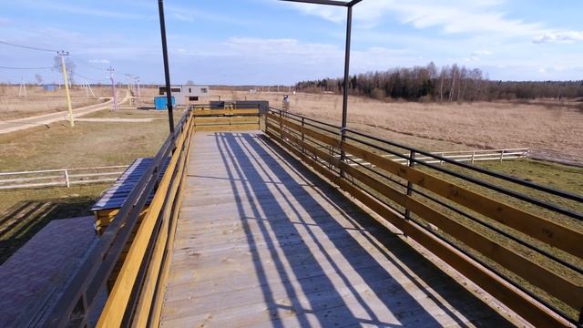 Модульный мини-дом из контейнера с террасой на крыше/Дома из морских контейнеров/Рум-тур и Хаус-тур смотреть онлайн