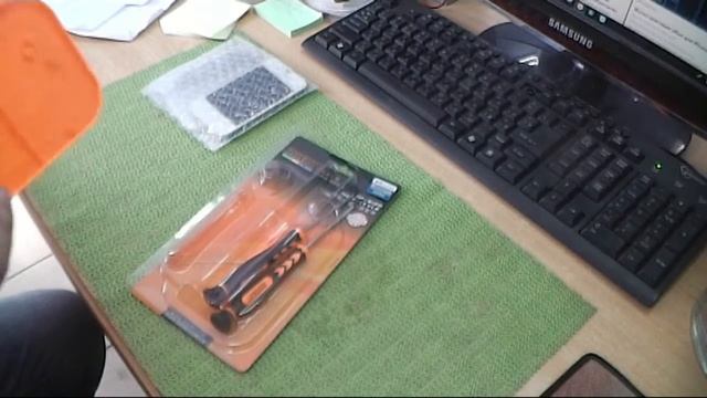 Набор для разборки, сборки iphone 4/4s - jm8120 Jakemy смотреть онлайн