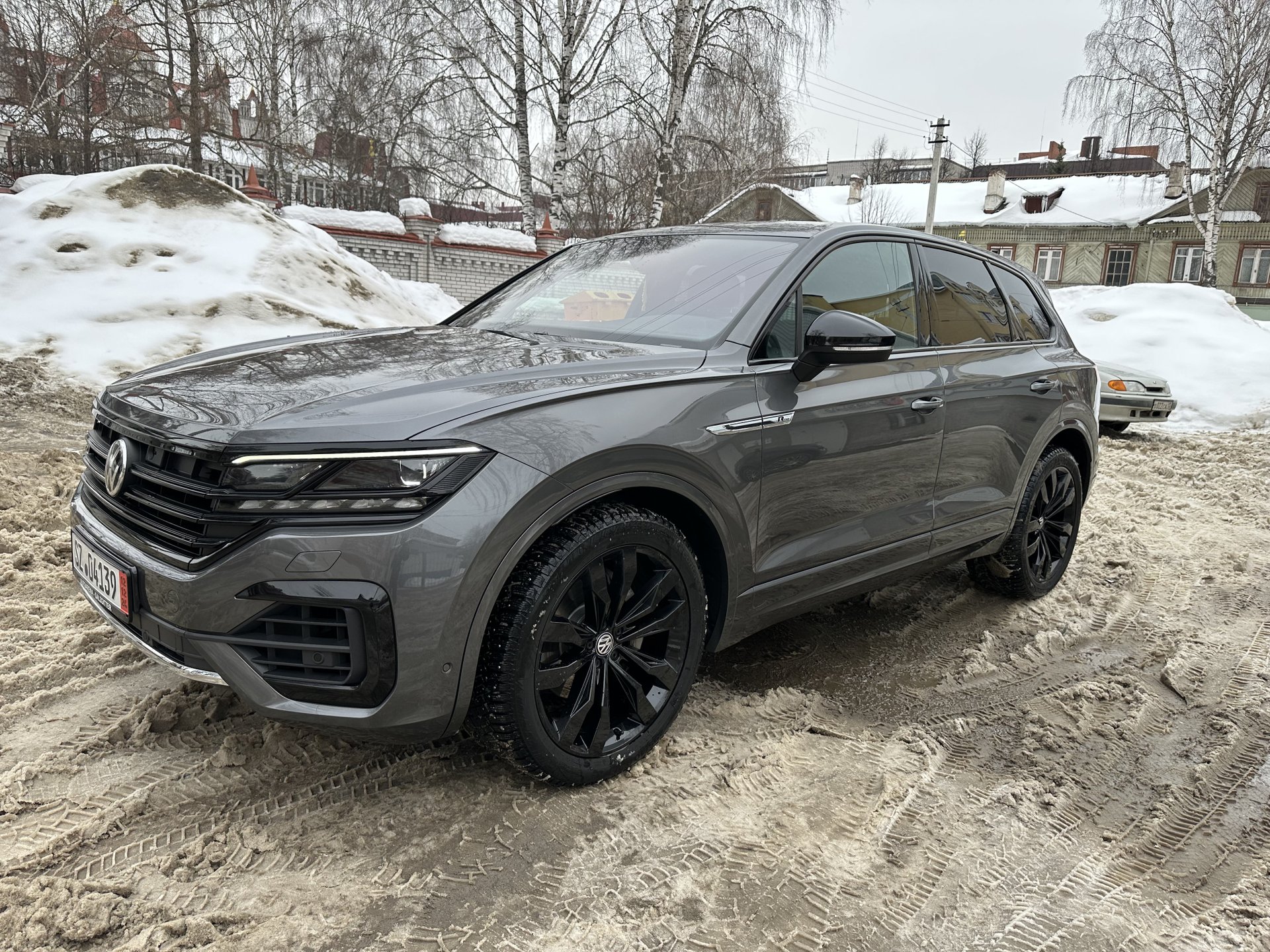 VW Touareg 2019 смотреть онлайн