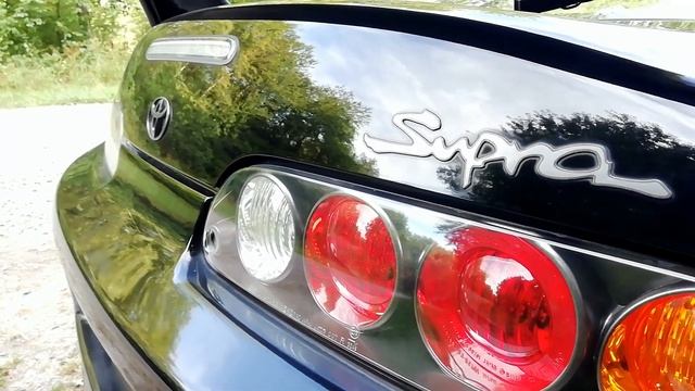 Walk around - Toyota Supra MKIV || Stock 1993 twin turbo Supra RZ смотреть онлайн