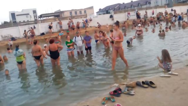 Горячий Источник за селом Счастливцево смотреть онлайн