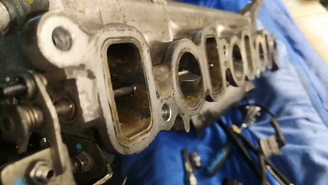 Toyota Prado 150 - впускной коллектор смотреть онлайн