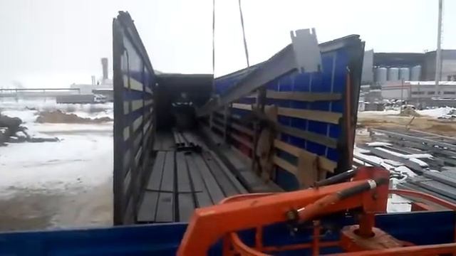 Грузоперевозки фурой 20 тонн. Верхняя загрузка краном. смотреть онлайн