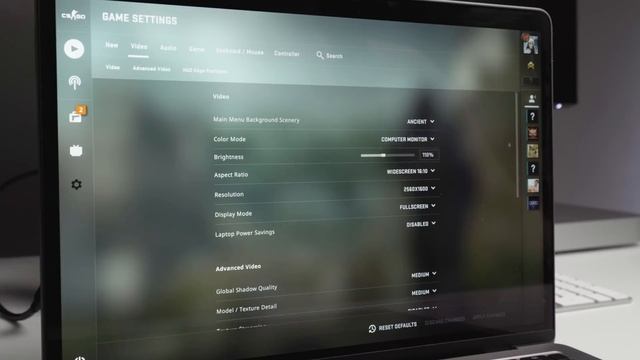 CS:GO on an M1 MacBook Air! - How to Get It Working, FPS, Gaming on External Monitor смотреть онлайн