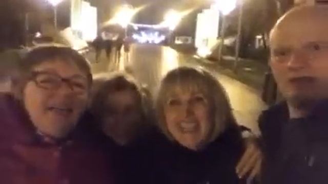 Поздравляем вас , дорогие друзья ! смотреть онлайн