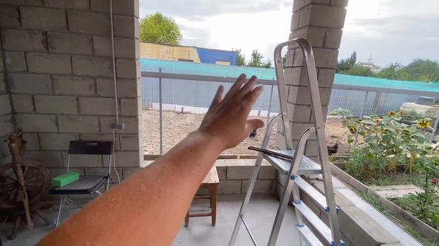 хочет ПАПА отобрать ЗЕМЛЮ у МАТРЁШЕК смотреть онлайн